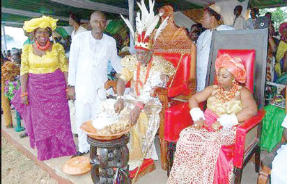 Obosi community stands still as Igwe Iweka celebrates Obiora annual ...